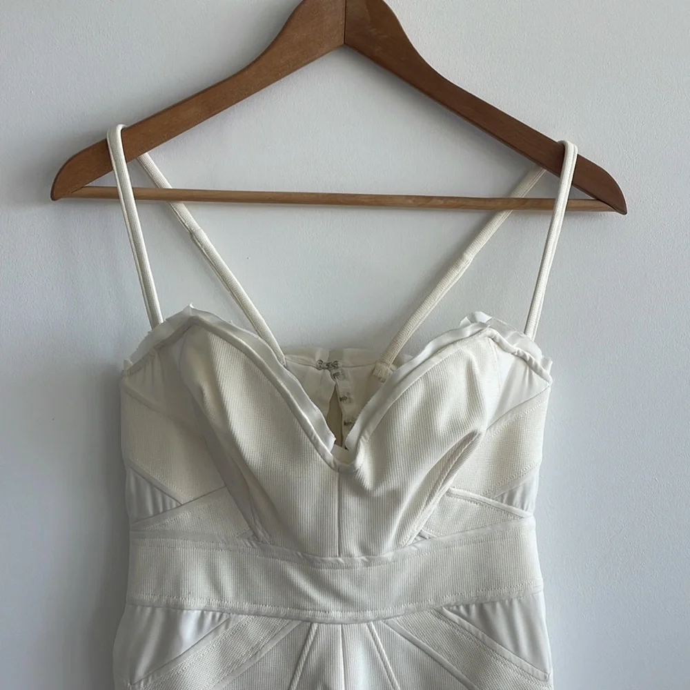 NWOT Zac Posen White Corset Dress with Sweetheart Neckline Size 6 - Picture 3 of 13